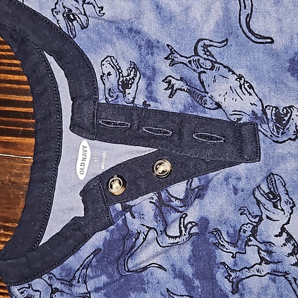 NEW! OLD NAVY BUNDLE - Picture 3 of 9